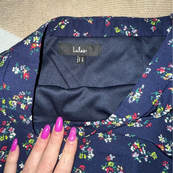 Lulu's Black Floral Midi Skirt - Picture 2 of 3